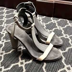BRUNELLO CUCINELLI sandals with sparkly monili
